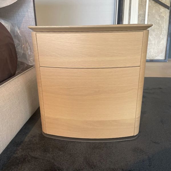 Comodino 4040 di Molteni & c